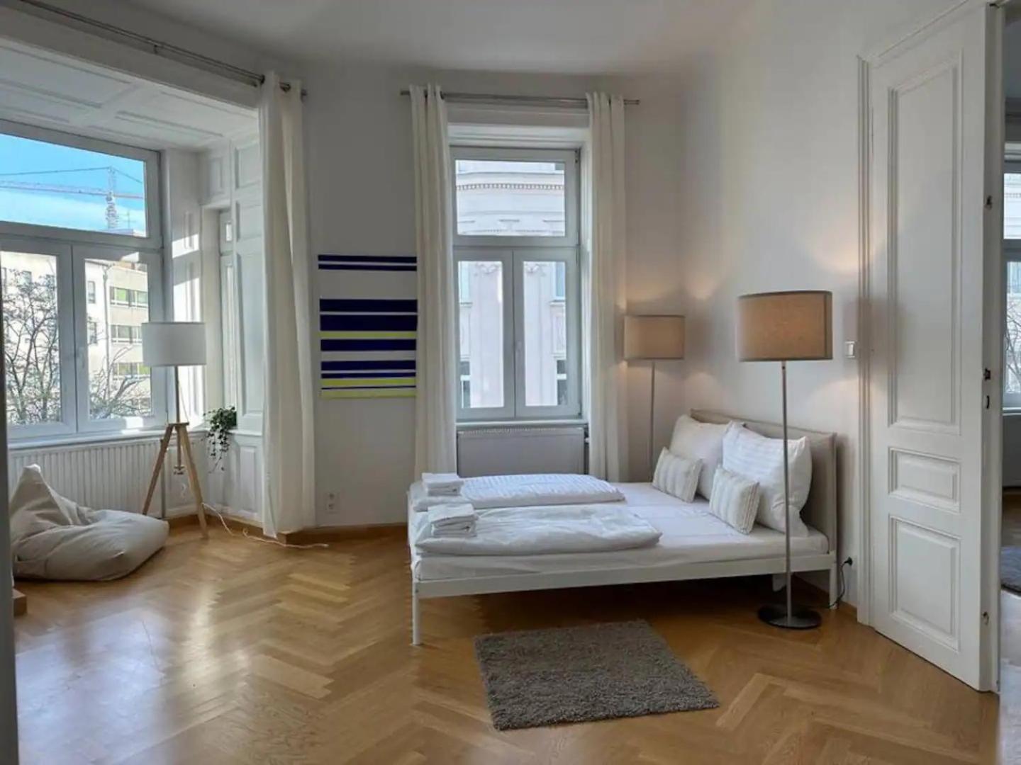 Beautiful Apartments In Виена Екстериор снимка