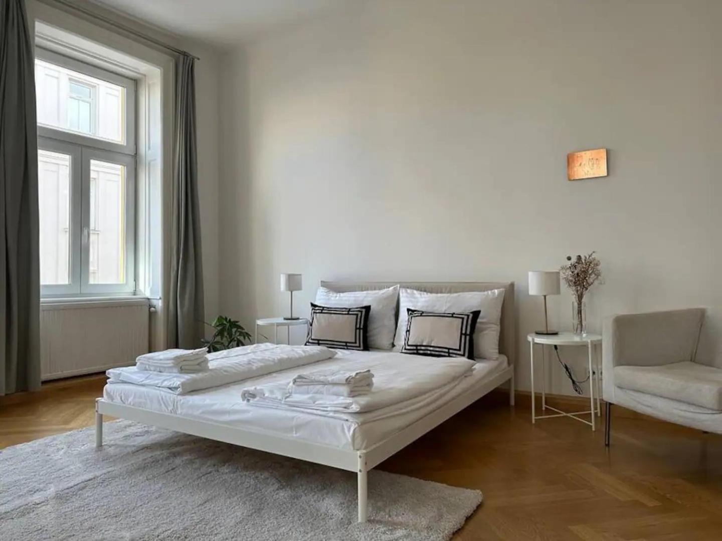 Beautiful Apartments In Виена Екстериор снимка