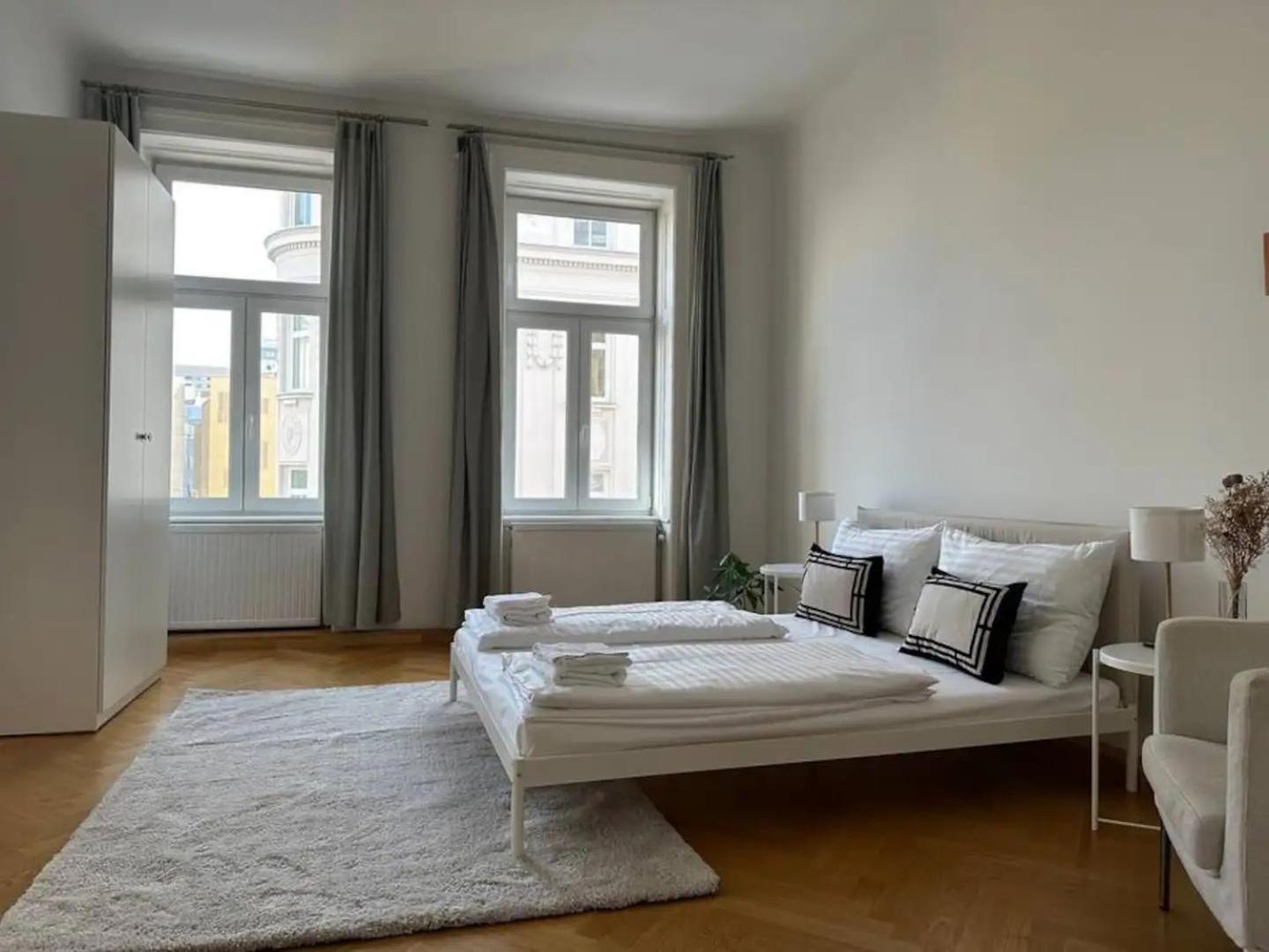 Beautiful Apartments In Виена Екстериор снимка